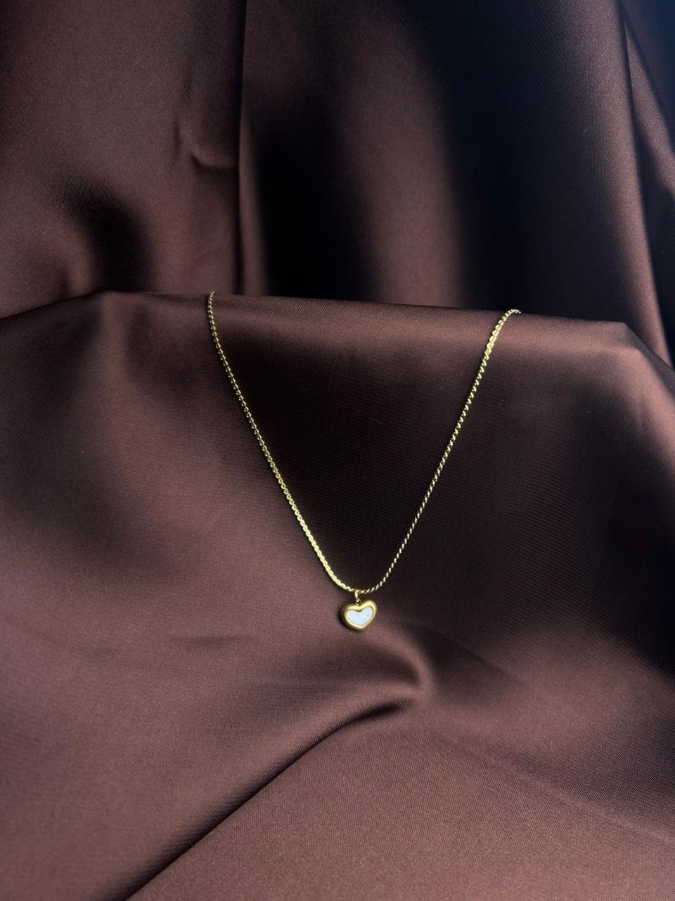 WhatsApp Image 2025-12-19 at 4.19.54 PM Whitegold heart pendant